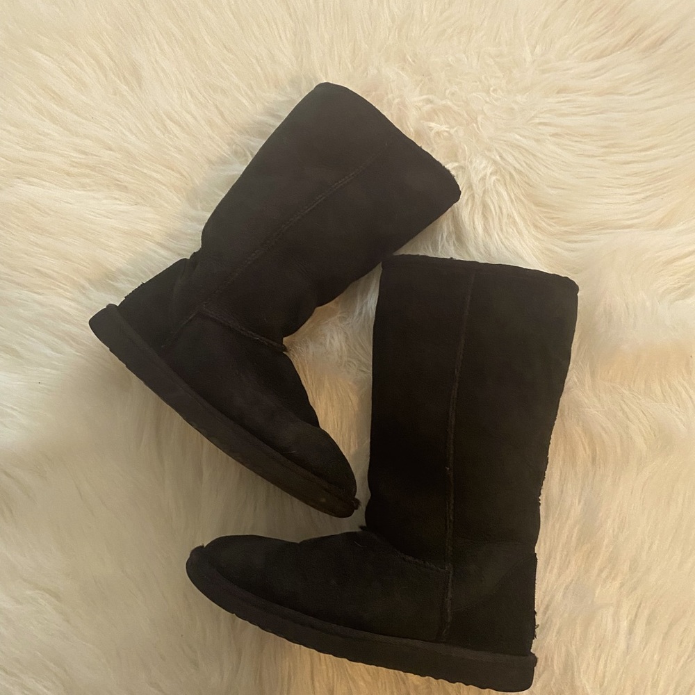 Classic tall Uggs boots